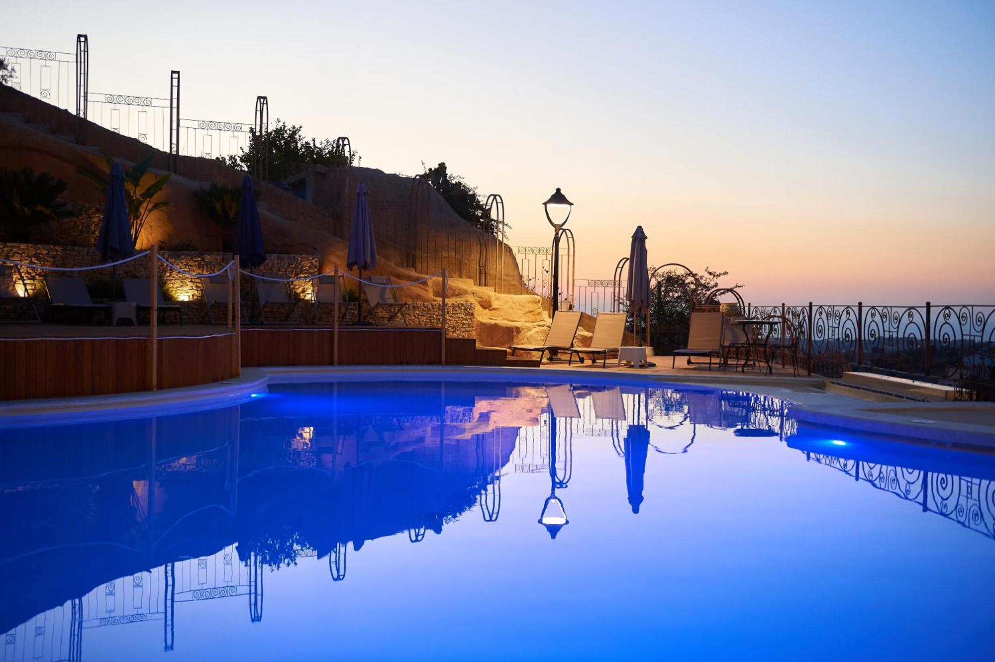 Villa Vittoria Hotel Alcamo Buitenkant foto
