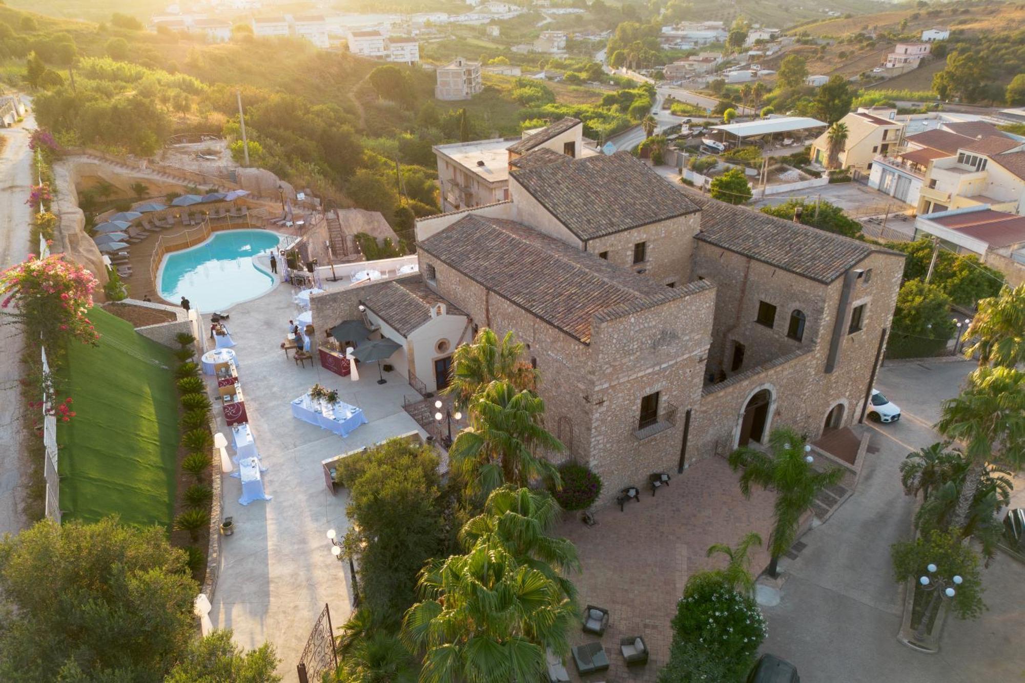 Villa Vittoria Hotel Alcamo Buitenkant foto